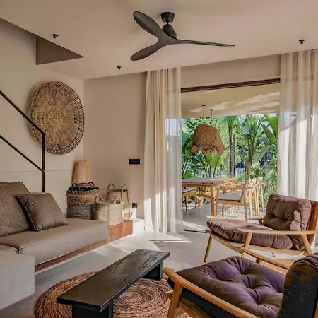 Terra Mare Marin By إياليسوس